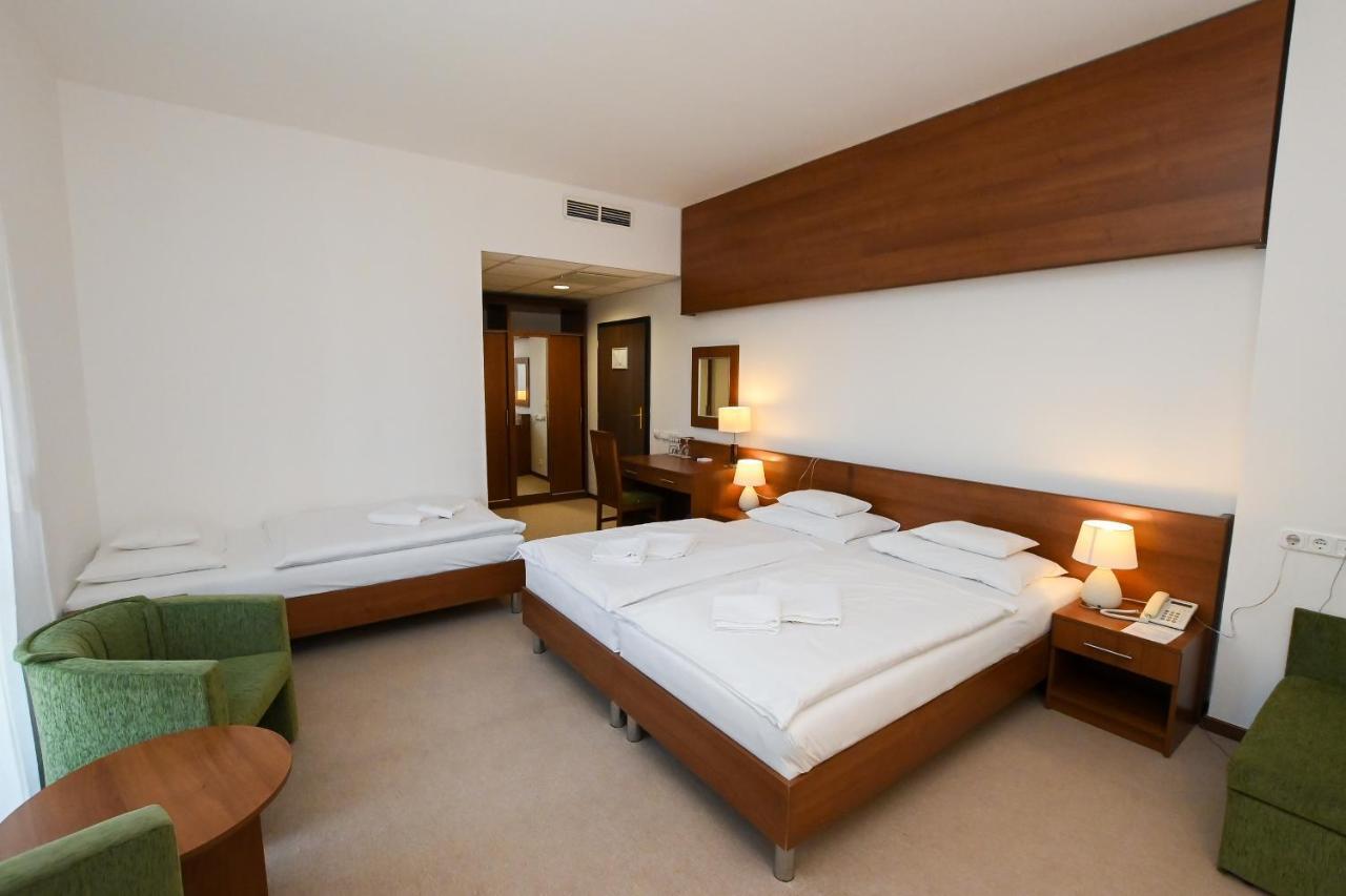 Hotel Kelep Токай Екстер'єр фото