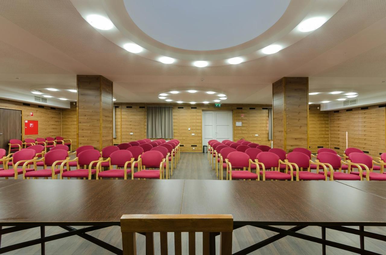 Hotel Kelep Токай Екстер'єр фото