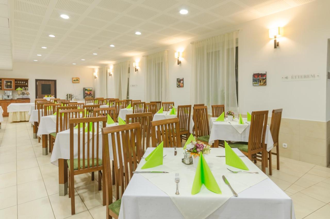 Hotel Kelep Токай Екстер'єр фото